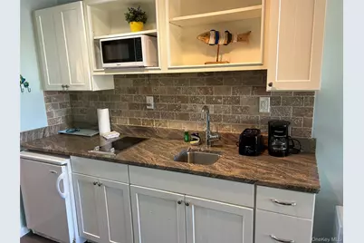 2136 Montauk #120, Amagansett, NY 11930 - Photo 4