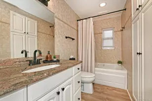 3697 Regent Ln, Wantagh, NY 11793 - Photo 24