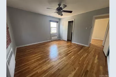 375 Cochran Place #2, Valley Stream, NY 11581 - Photo 10