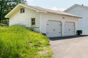 1360 Centre Rd, Rhinebeck, NY 12572 - Photo 36