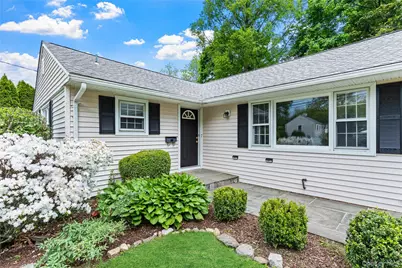88 Heatherdell Road, Ardsley, NY 10502 - Photo 2