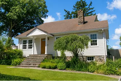 2915 Hyatt Street, Yorktown Heights, NY 10598 - Photo 2