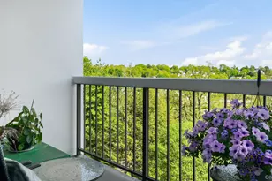 200 High Point Dr, Hartsdale, NY 10530 - Photo 18