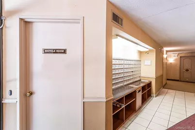 200 High Point Drive #214, Hartsdale, NY 10530 - Photo 42