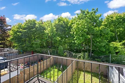 84 Long Pond Lane, New York, NY 10304 - Photo 16