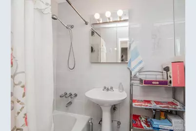 1874 Pelham Parkway S #2P, Bronx, NY 10461 - Photo 22