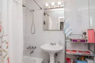 1874 Pelham Pkwy S, Bronx, NY 10461 - Photo 22