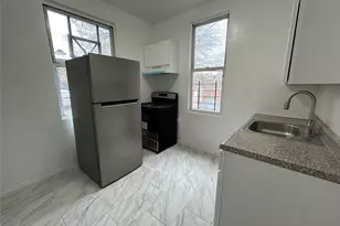 1819 Palisade Pl, Bronx, NY 10453 - Photo 4