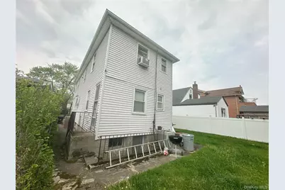1649 200th Street, Bayside, NY 11360 - Photo 26