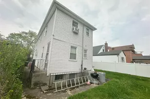 16-49 200th St, Bayside, NY 11360 - Photo 26