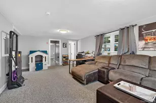 136 Snow Bunting Ct, Montgomery, NY 12549 - Photo 16