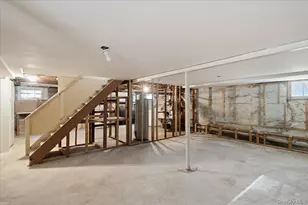 243-11 134th Ave, Rosedale, NY 11422 - Photo 10