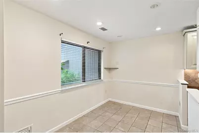 1905 Magnolia Walk, Poughkeepsie, NY 12603 - Photo 10