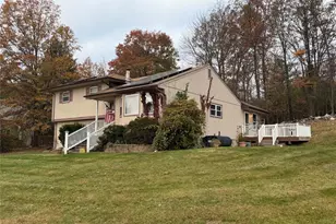 12 Todd Dr, Middletown, NY 10941 - Photo 2
