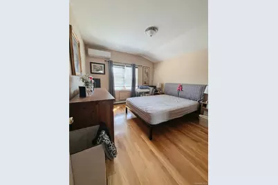 725 126th Street, College Point, NY 11356 - Photo 4