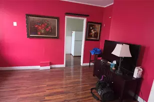 60-74 54th Pl, Maspeth, NY 11378 - Photo 14