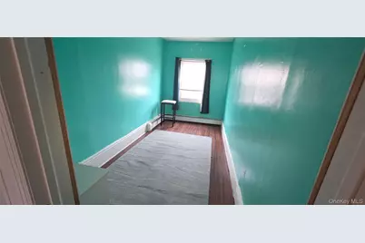 6074 54th Place, Maspeth, NY 11378 - Photo 20