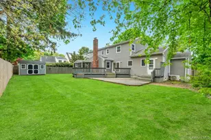 30 Fort Hill Rd, Huntington, NY 11743 - Photo 4