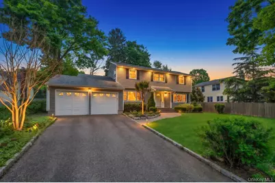 30 Fort Hill Road, Huntington, NY 11743 - Photo 2