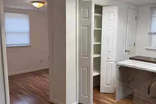 13 Cedarwood Dr, Huntington Station, NY 11746 - Photo 2