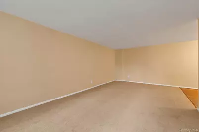 490 Atlantic Avenue #114, East Rockaway, NY 11518 - Photo 14