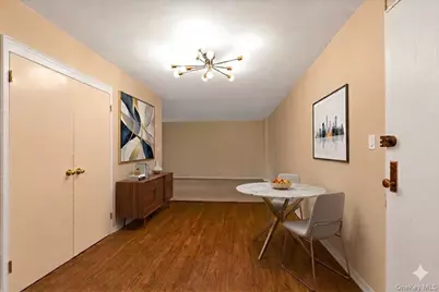 490 Atlantic Avenue #114, East Rockaway, NY 11518 - Photo 8