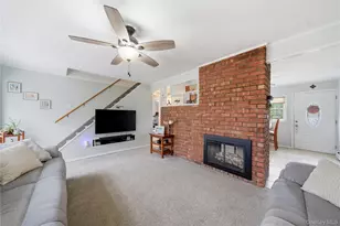 72 Walnut Ln, Hicksville, NY 11801 - Photo 6