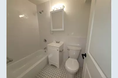 671 Bronx River Road #4N, Yonkers, NY 10704 - Photo 4