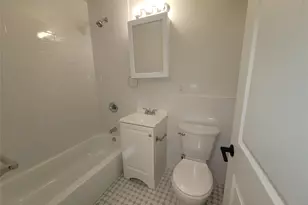 671 Bronx River Rd, Yonkers, NY 10704 - Photo 4