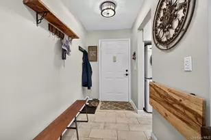 9 Loudon Dr, Fishkill, NY 12524 - Photo 6