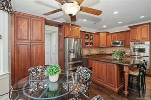 398 Altessa Blvd, Melville, NY 11747 - Photo 8