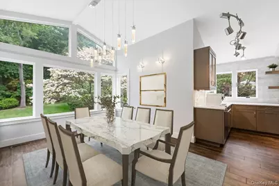 145 Woodlands Avenue, White Plains, NY 10607 - Photo 14