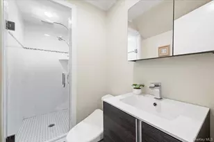 145 Woodlands Ave, White Plains, NY 10607 - Photo 16