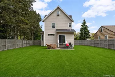 56 Sycamore Street, Patchogue, NY 11772 - Photo 26