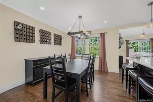 32 Chaucer St, Hartsdale, NY 10530 - Photo 20
