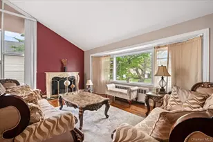 916 Lawrence Ct, Woodmere, NY 11581 - Photo 16