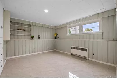 916 Lawrence Court, Woodmere, NY 11581 - Photo 28