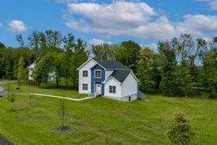 24 Francis Harrison Ct, Montgomery, NY 12549 - Photo 2
