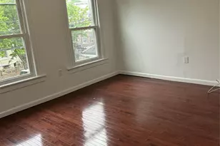 14616 106 Ave Ave, Jamaica South, NY 11435 - Photo 2