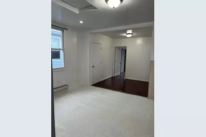 14616 106 Avenue, Jamaica, NY 11435 - Photo 4