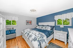 247 Bow Dr, Hauppauge, NY 11788 - Photo 16