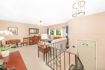 247 Bow Drive, Hauppauge, NY 11788 - Photo 12