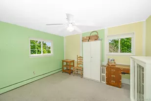 247 Bow Dr, Hauppauge, NY 11788 - Photo 18