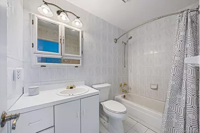 810 Anthony Drive, Lindenhurst, NY 11757 - Photo 20