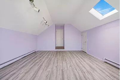 810 Anthony Drive, Lindenhurst, NY 11757 - Photo 22