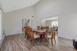 810 Anthony Dr, Lindenhurst, NY 11757 - Photo 12