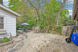 148 Willis Ct, Woodmere, NY 11598 - Photo 30