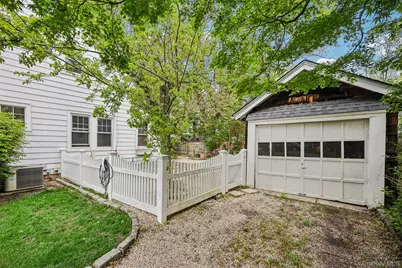 148 Willis Court, Woodmere, NY 11598 - Photo 26