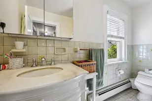 148 Willis Ct, Woodmere, NY 11598 - Photo 24