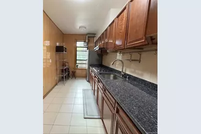 42-11 Kissena Boulevard #4A, Flushing, NY 11355 - Photo 12
